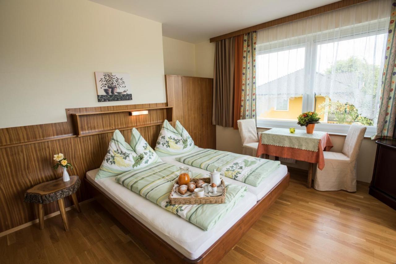 Gaestehaus Karawankenblick Appartement Drobollach am Faakersee Buitenkant foto