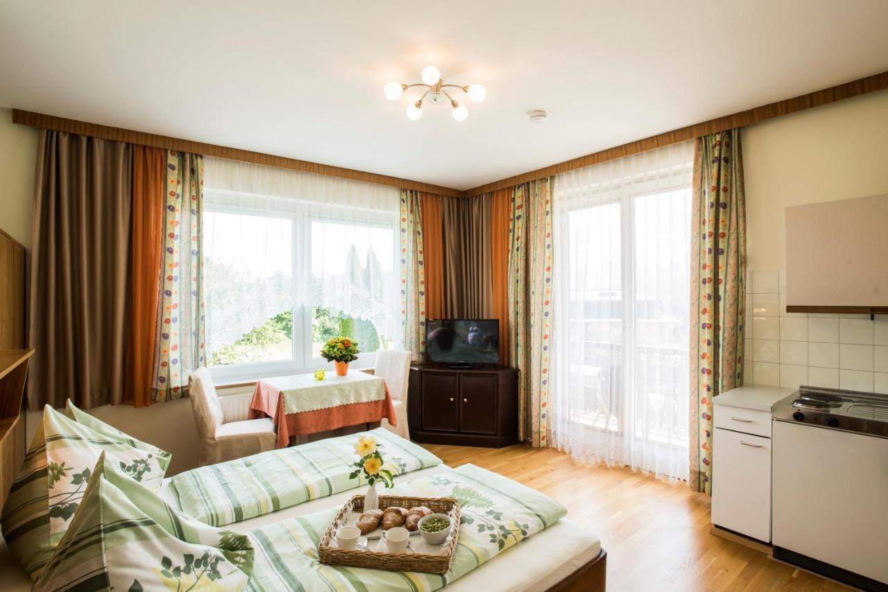 Gaestehaus Karawankenblick Appartement Drobollach am Faakersee Buitenkant foto